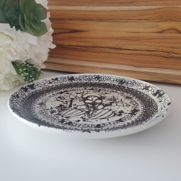 Bjorn Wiinblad - The Seasons 6.5 Inch Decorative Plate - Picture 5 of 7